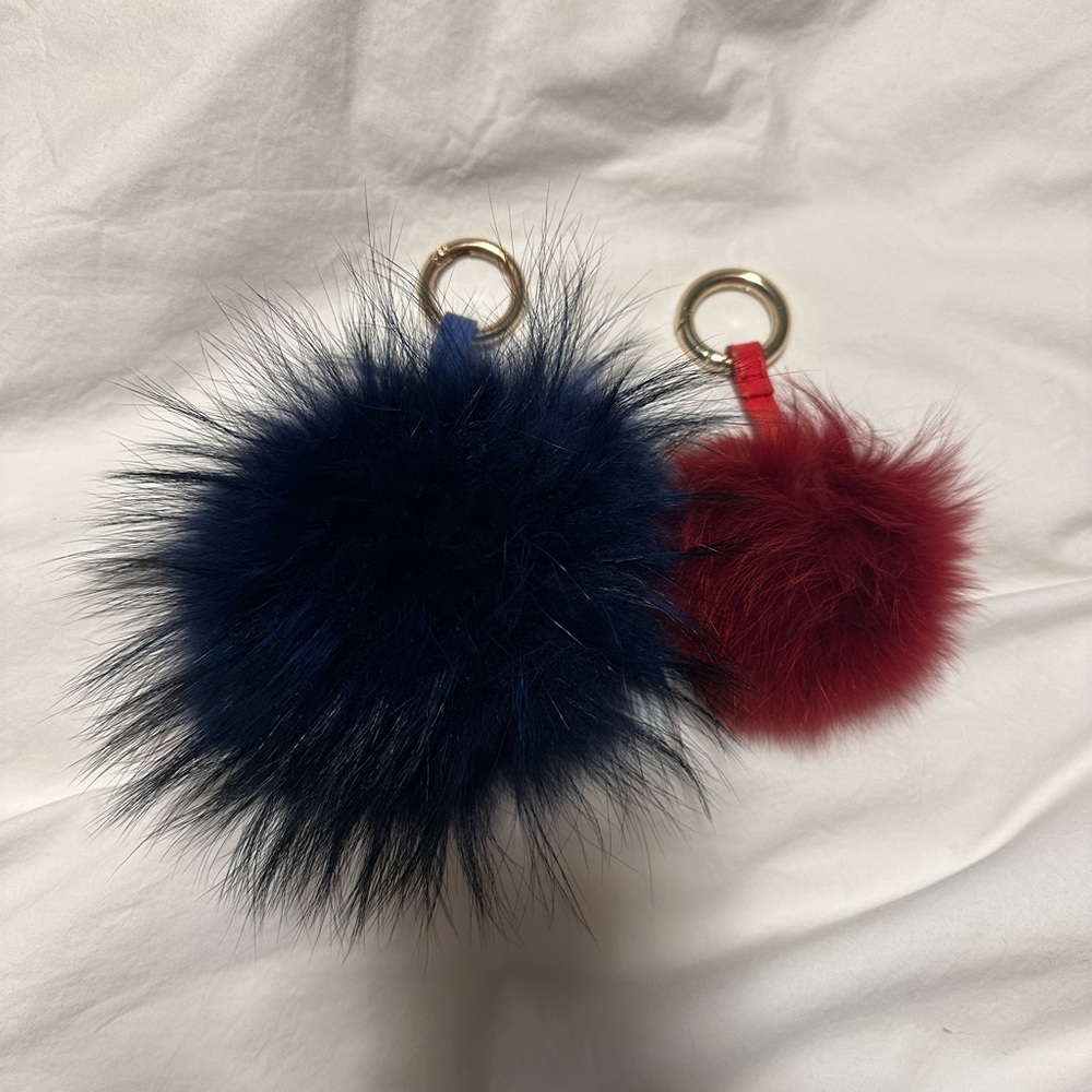 Puff Fur Keychains 💙❤️